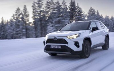 Enlace: Toyota RAV4 GR Sport 2023: ya a la venta la versión más deportiva del SUV híbrido