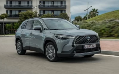 Enlace: Toyota Corolla Cross, ¿en qué se diferencia del RAV4?