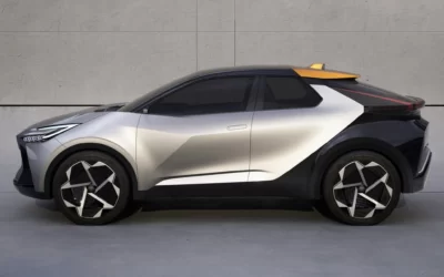 Enlace: Toyota C-HR 2024: así va a ser el nuevo SUV superventas de la firma japonesa