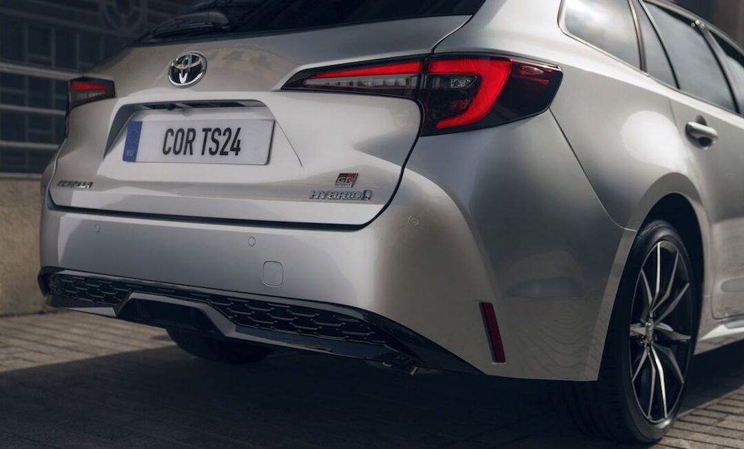 Enlace: Toyota Corolla Touring Sports: así se renueva el compacto familiar