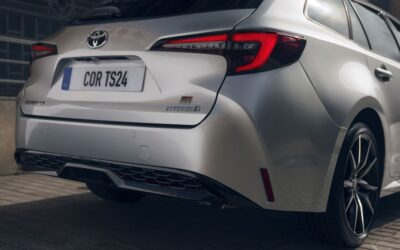 Enlace: Toyota Corolla Touring Sports: así se renueva el compacto familiar