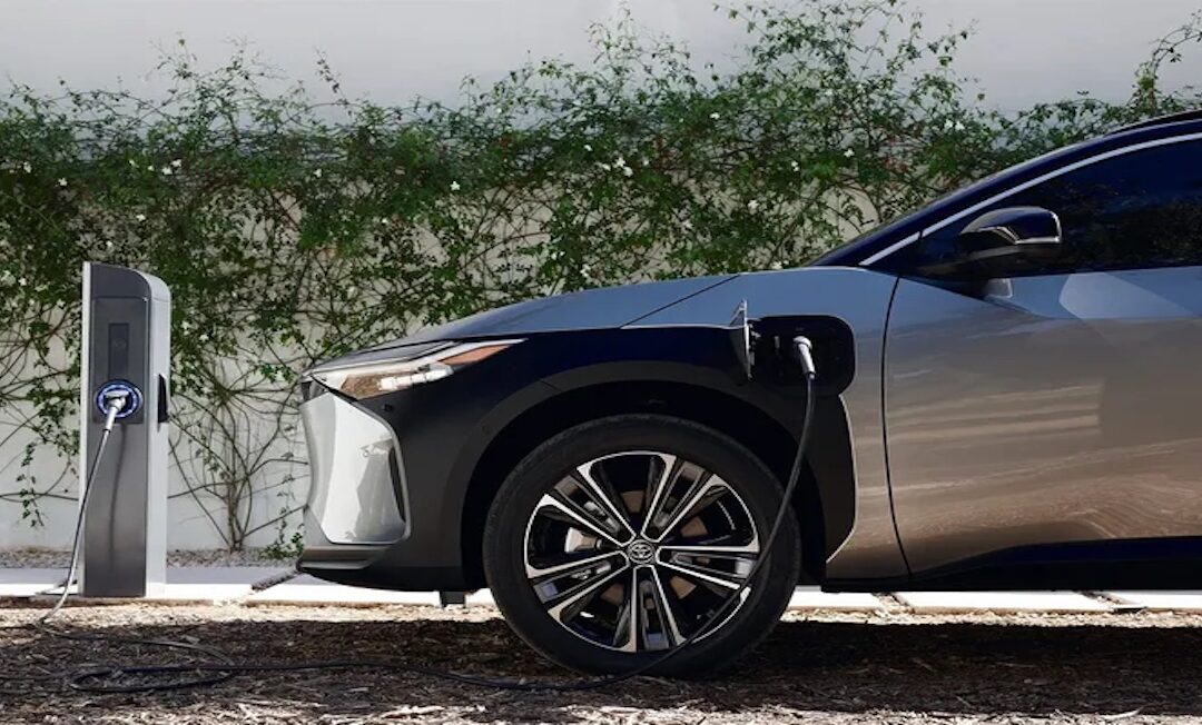 Enlace: Nueva era en Toyota en 2026. Coches eléctricos un 40 por ciento más baratos, cuatro baterías diferentes y más de 1.000 km de alcance
