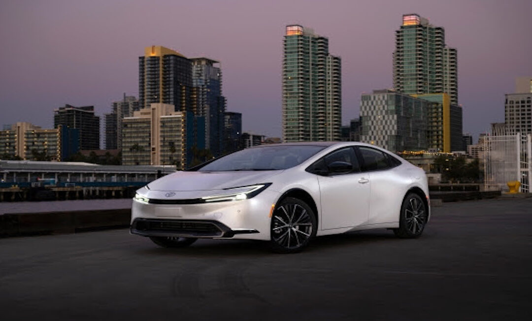 Enlace: El Toyota Prius 2024 con 196 CV, es el híbrido diseñado para sorprender y con 3 modos de conducción