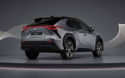 Enlace: Toyota mete el tijeretazo a sus coches eléctricos mientras sigue ‘forrándose’ con los híbridos