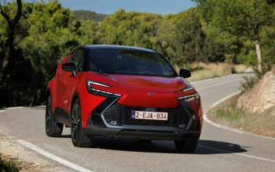 Enlace: El nuevo Toyota C-HR en su versión básica híbrida es ya una opción seria y un SUV muy recomendable