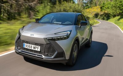 Enlace: Prueba del Toyota C-HR Plug-in Hybrid: ahora sí, PHEV y con etiqueta 0