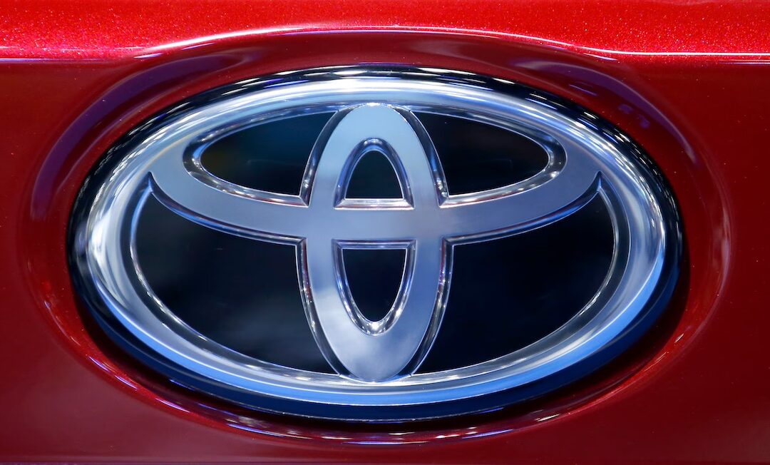 Enlace: Toyota promete mejoras tras escándalo de pruebas fraudulentas a vehículos