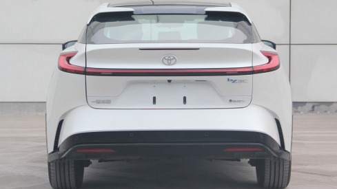 Enlace: Así será el nuevo SUV eléctrico de Toyota «para jóvenes» que no te dejarán comprar en España