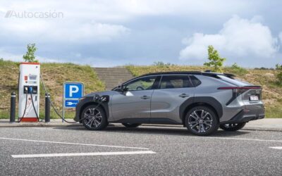 Enlace: Este SUV de Toyota recibe un descuentazo para poner contra las cuerdas a Tesla