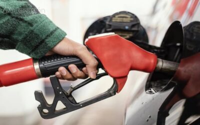Enlace: ¿A qué hora y qué día de la semana sale más barato echar gasolina?