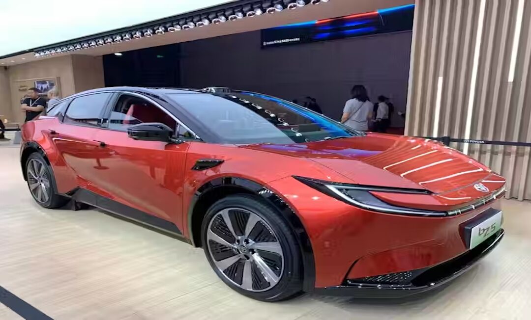 Enlace: La gama bZ de Toyota regresa con dos nuevos modelos presentados en China: el bZ7 y el bZ5