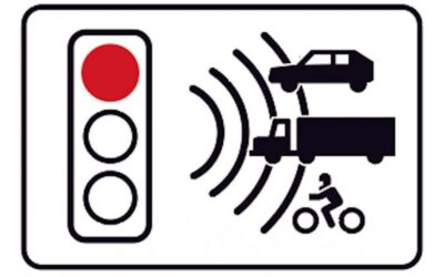 Enlace: La nueva señal de la DGT que es ya imprescindible conocer: te salvará de multas de 200 € y 4 puntos