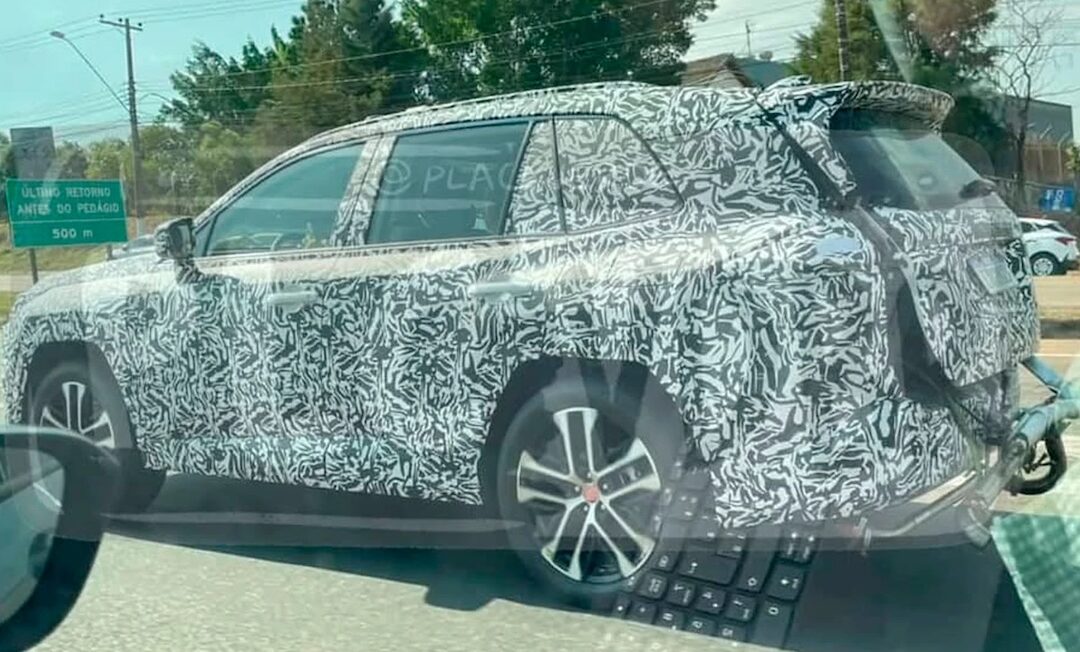 Enlace: Espía: la nueva generación del Toyota RAV4 ya se prueba en Brasil