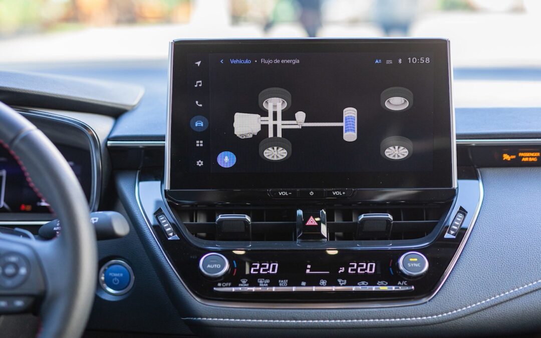 Enlace: Es el coche de los taxistas, por su merecida fama de indestructible, sus 15 años de garantía y sus 4,5 l/100 km, y con cuota de coche chino