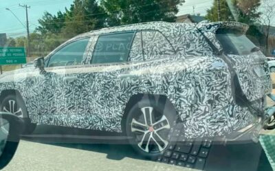 Enlace: Espía: la nueva generación del Toyota RAV4 ya se prueba en Brasil