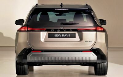 Enlace: Toyota no quiere un coche nuevo cada 7 años y va a empezar porque el Toyota RAV4 y el Toyota Corolla duren aun más