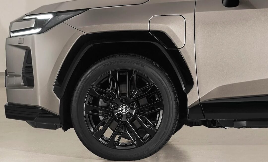 Enlace: Toyota admite un giro clave: renovar modelos cada 7 años ya no es rentable