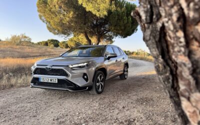 Enlace: Probamos el Toyota RAV4 híbrido enchufable: la etiqueta CERO le sienta bien al coche más vendido del mundo porque va aún mejor y gasta menos