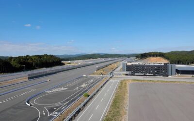 Enlace: Toyota presenta en Shimoyama su modelo de desarrollo integral y el nuevo Lexus TZ