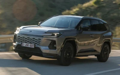 Enlace: Todos los coches que vende Toyota en España con Etiqueta ECO y Cero