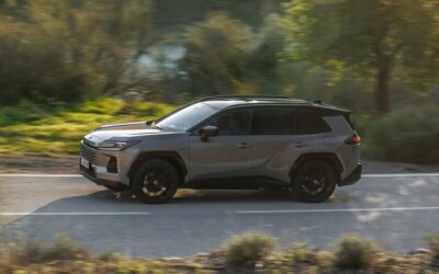 Enlace: Cómo gastar menos de 5 litros a los 100 km/h con el nuevo Toyota RAV4 Hybrid 200 de 183 CV: Sí, es posible